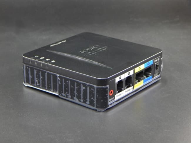 Cisco SPA122 Small Business ATA with Router | Tech Import World